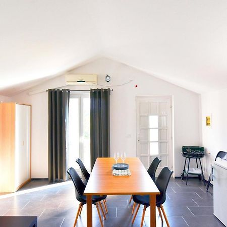 Apartmani Vinetan Бетина Экстерьер фото